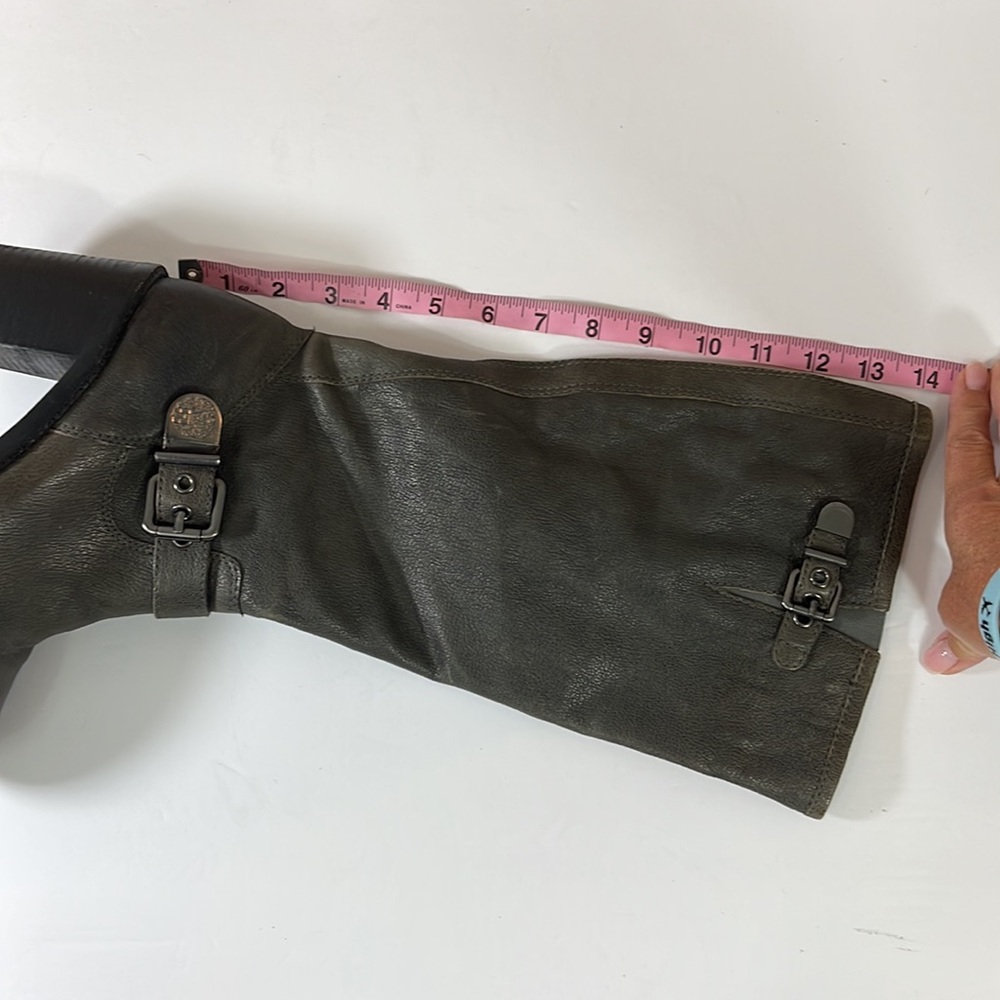 Vince Camuto Kepner Leather Knee Heel Boots - Picture 15 of 16